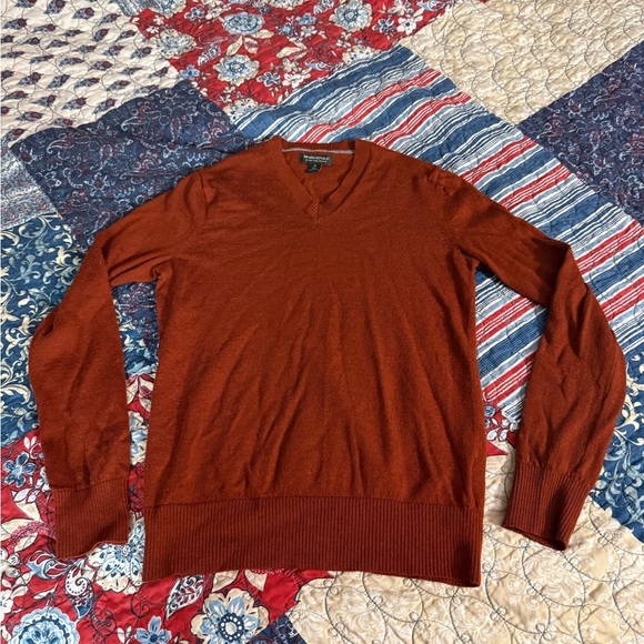 Banana Republic merino wool Rust colored Sweater, size S - Picture 1 of 3